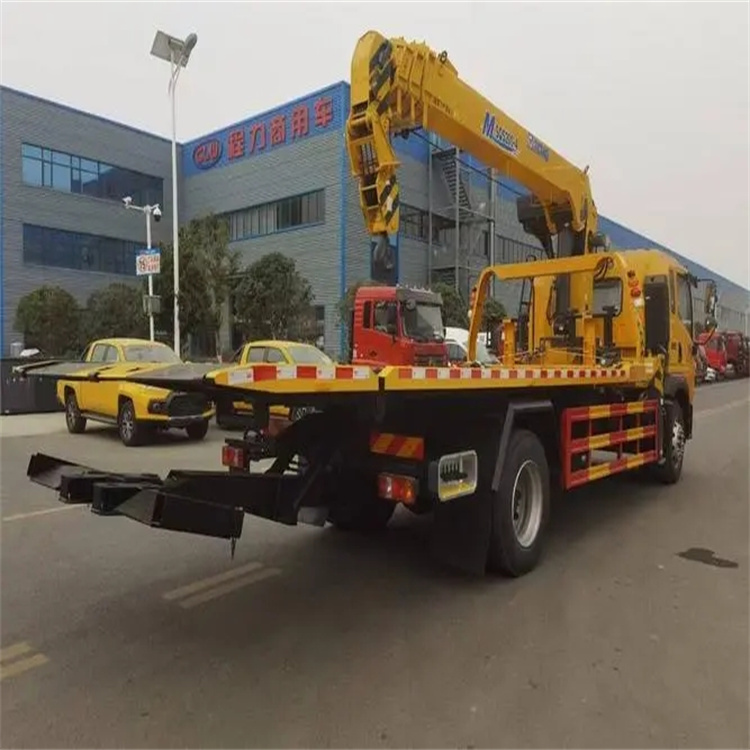 南通附近小随车吊出租电话，轻松解决搬运烦恼